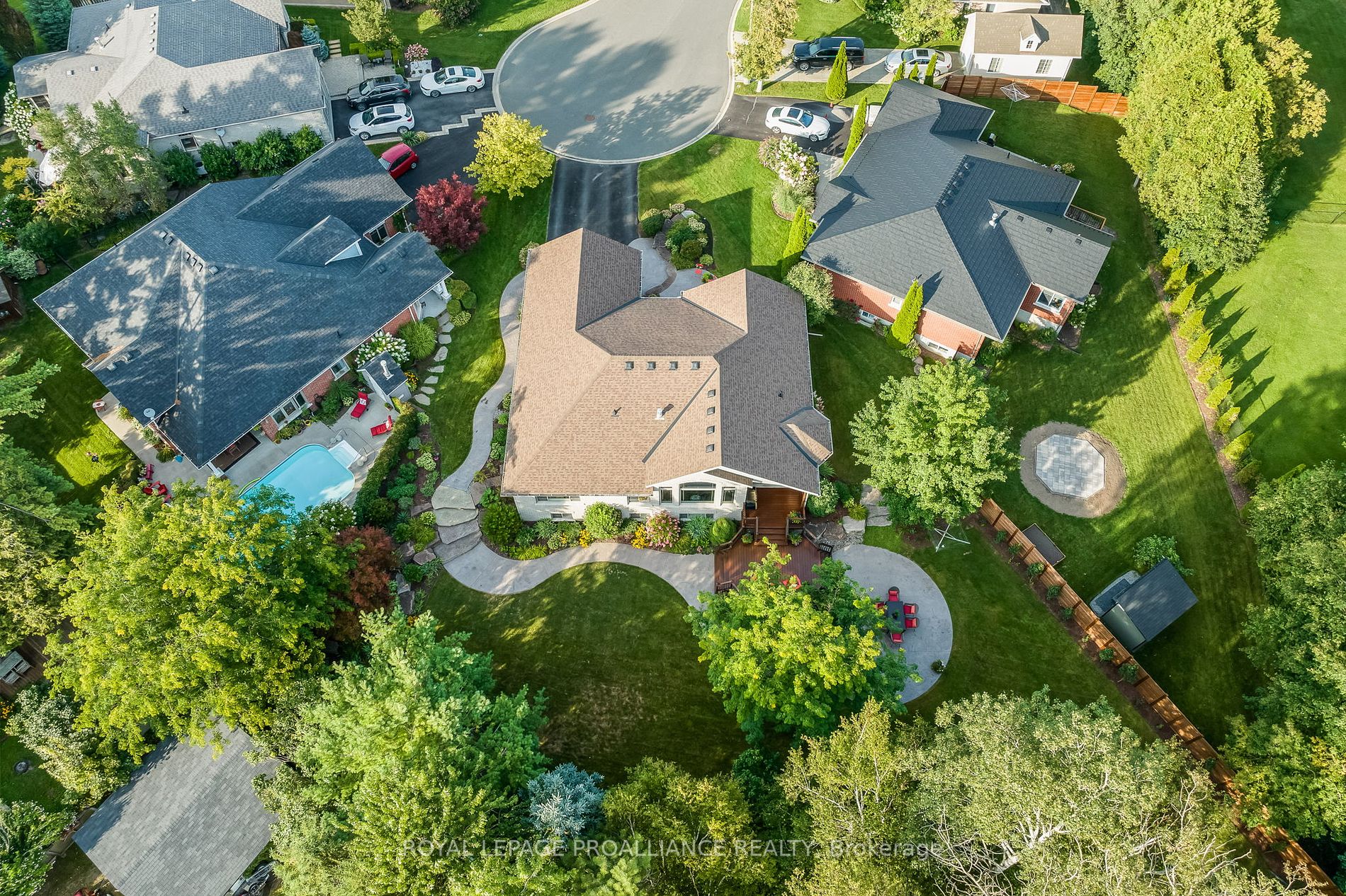 7 Birch Crt