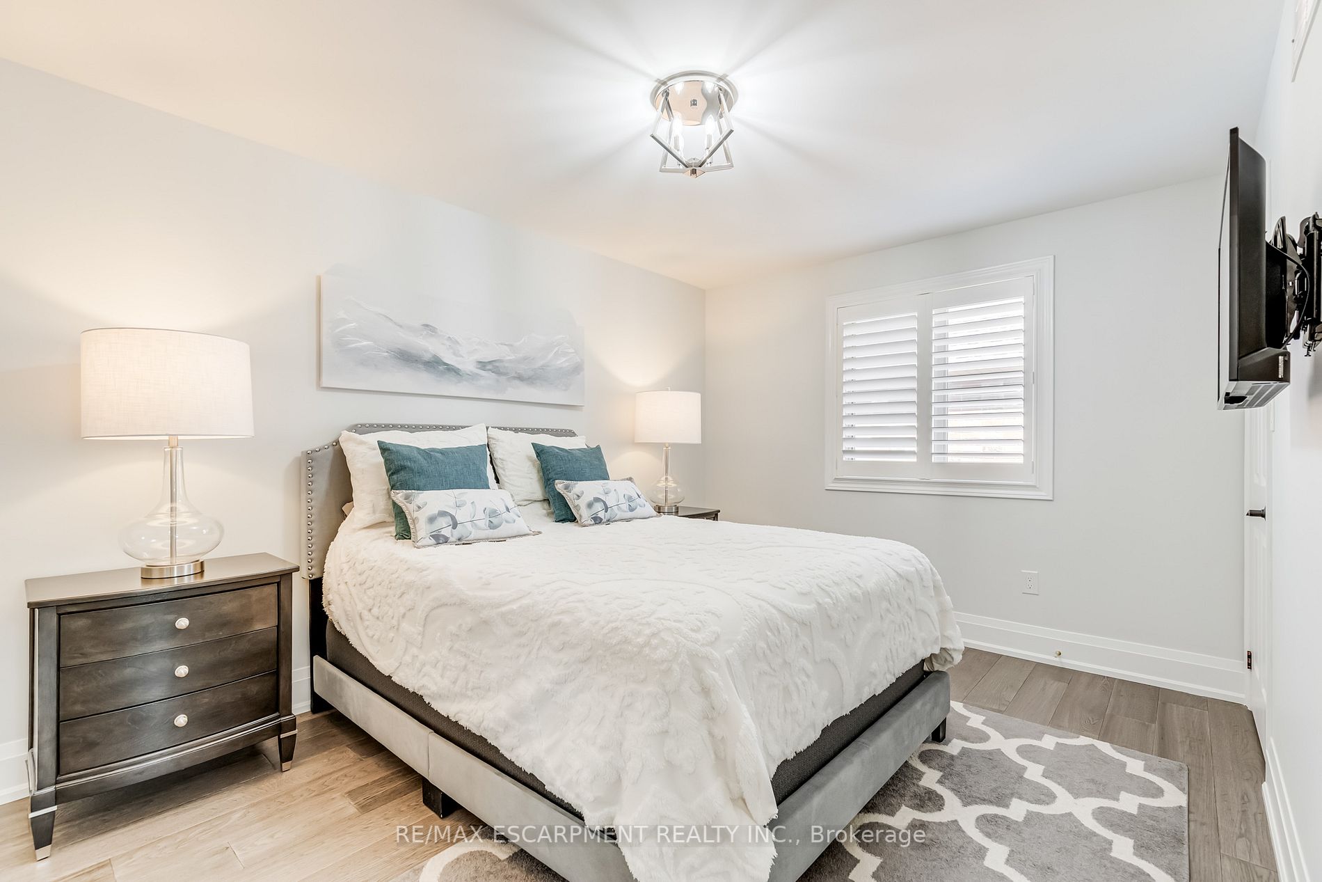 230 Appleby Rd