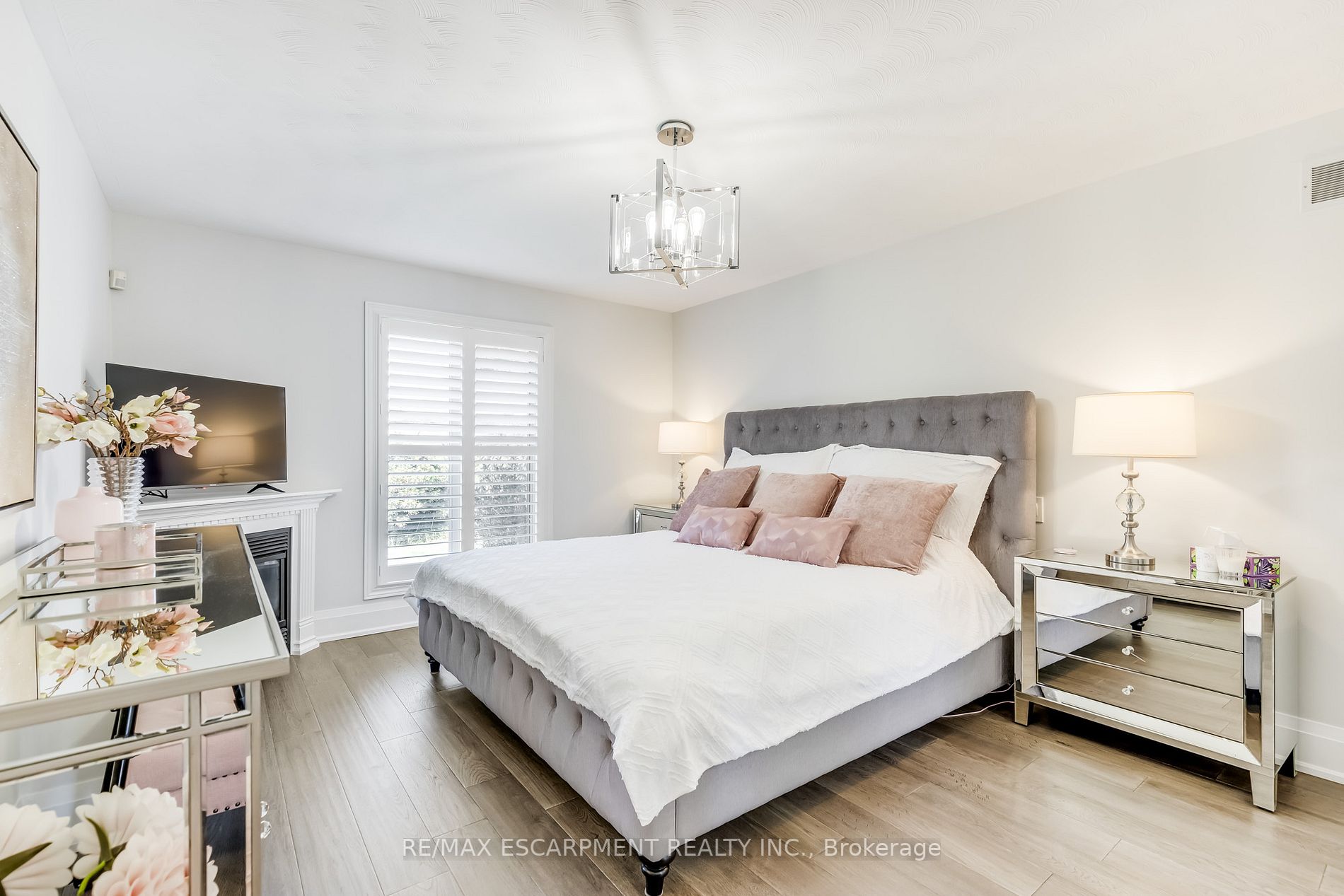 230 Appleby Rd