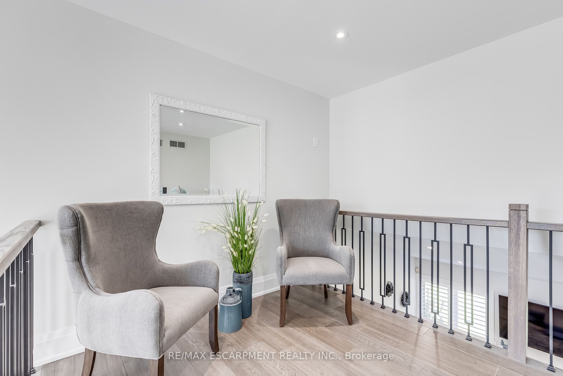 230 Appleby Rd