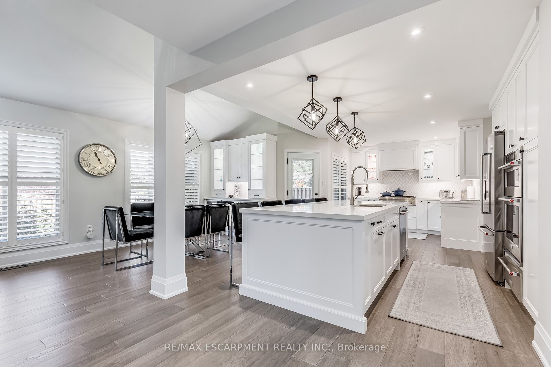 230 Appleby Rd