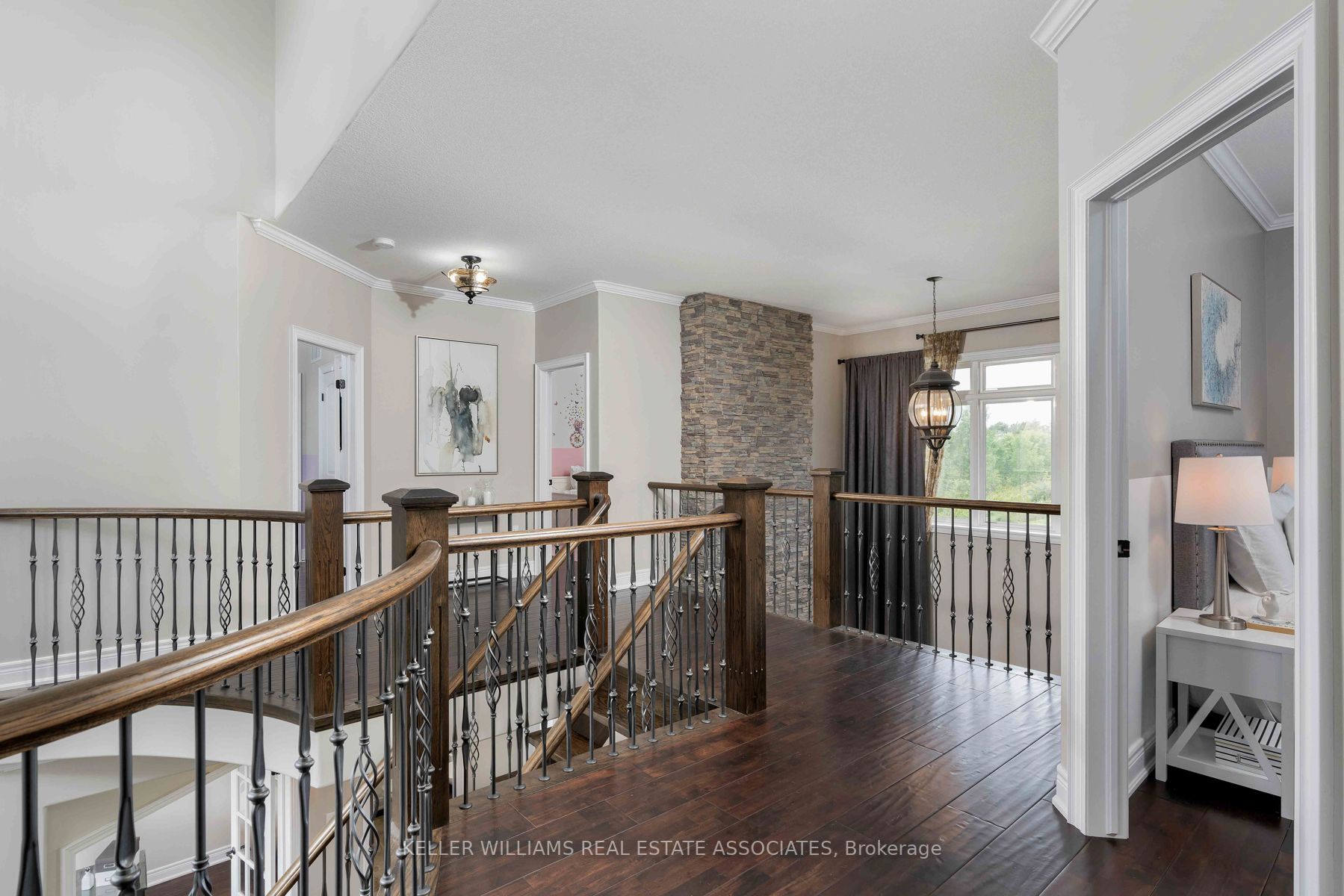 100 Chesswood Tr