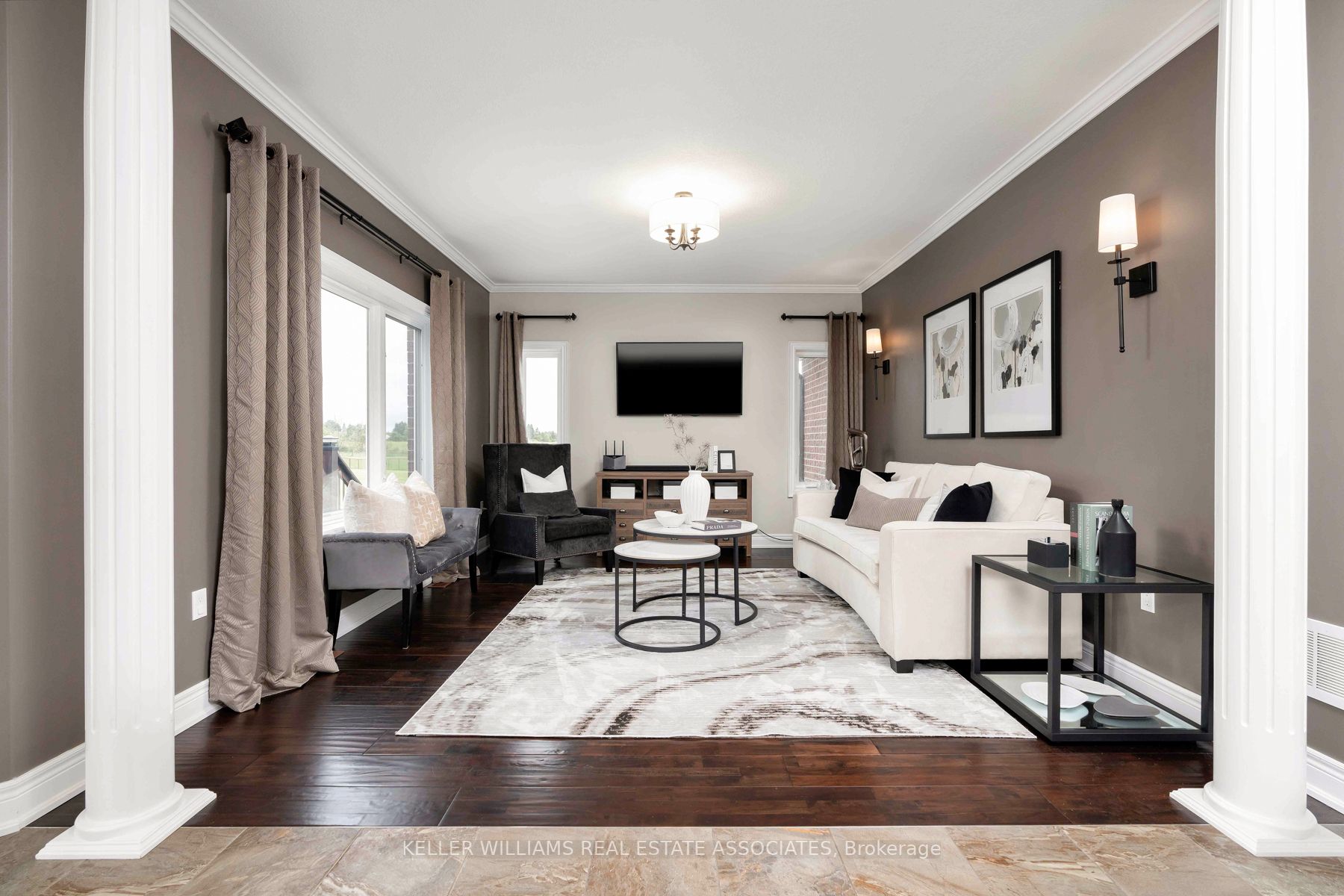 100 Chesswood Tr