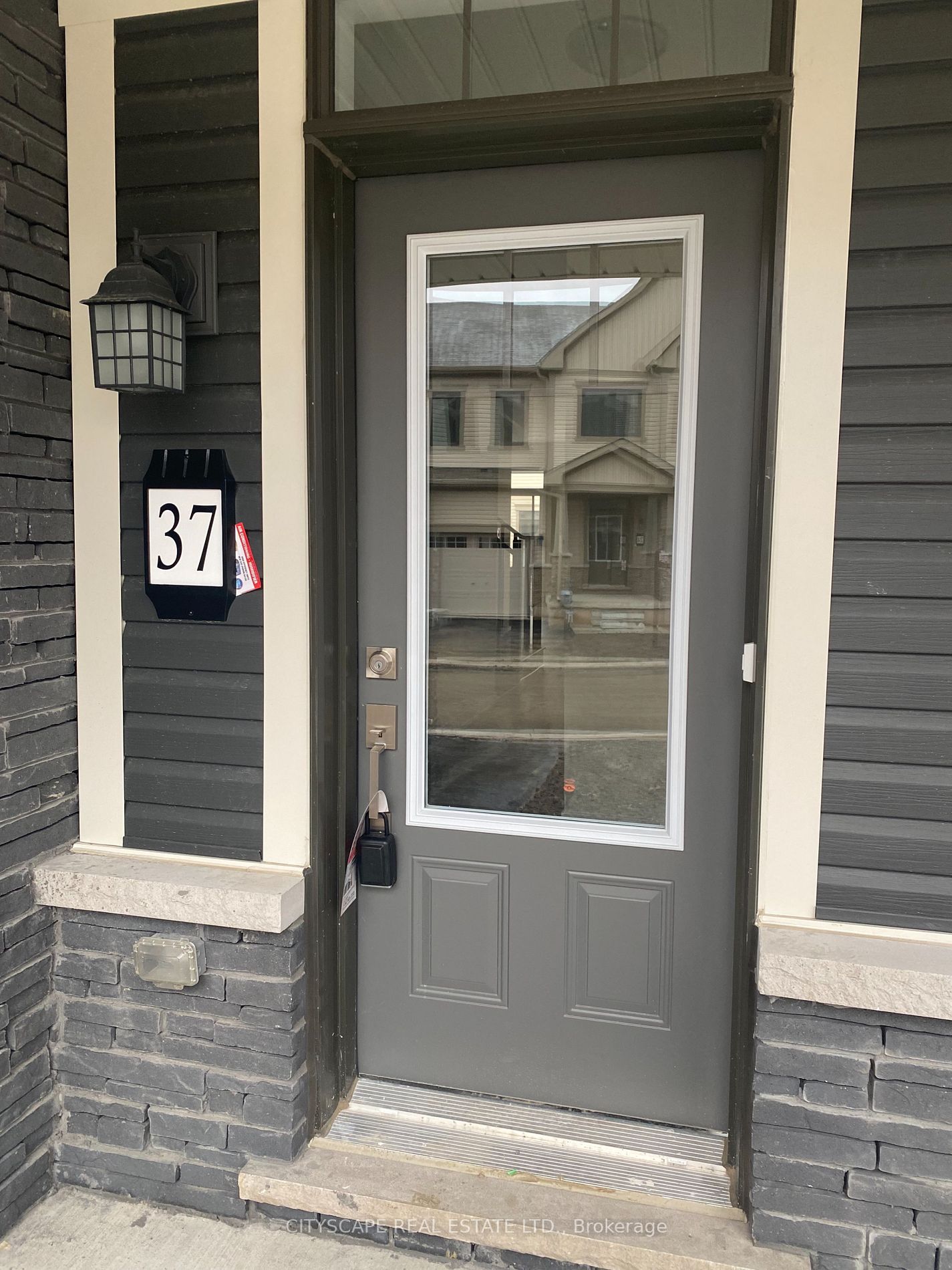 7789 Kalar Rd, #37