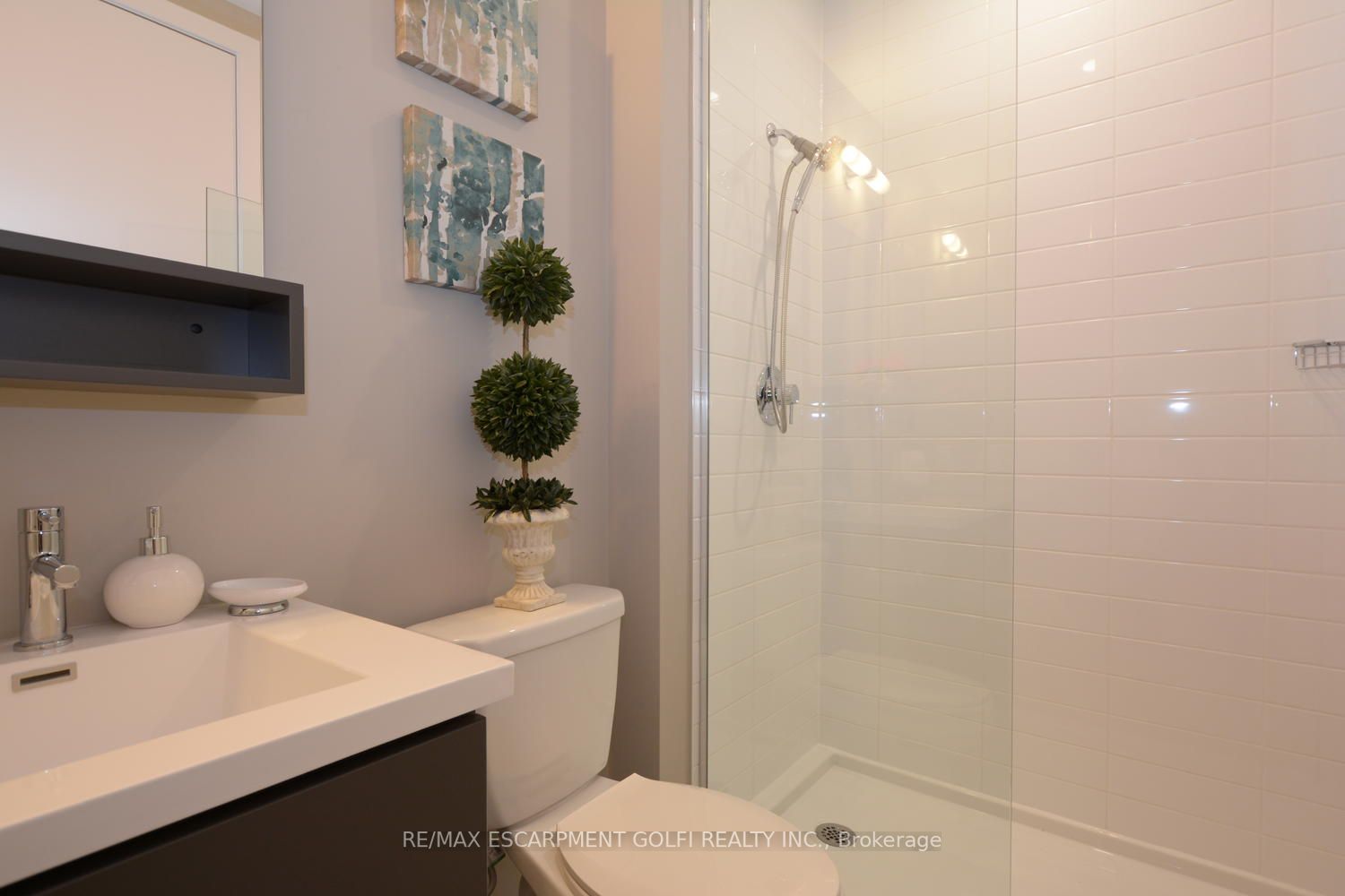 10 Esplanade Lane, #603
