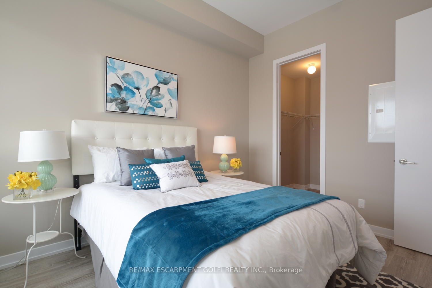 10 Esplanade Lane, #603