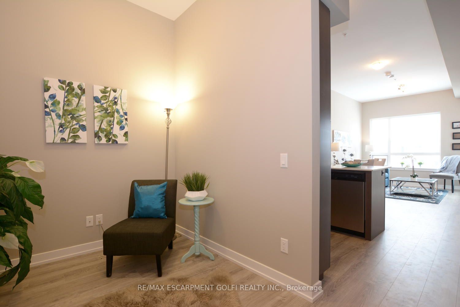 10 Esplanade Lane, #603