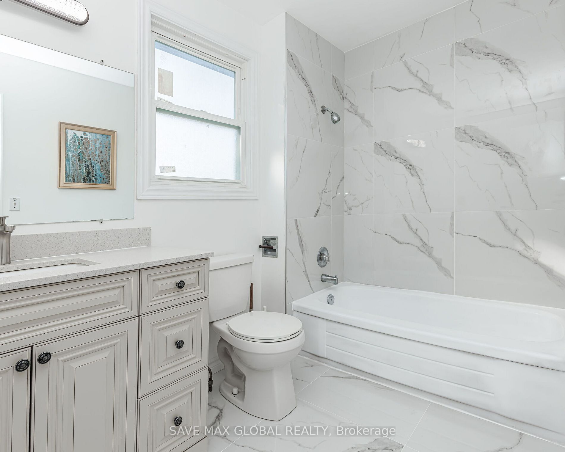 3 Mornington Dr E