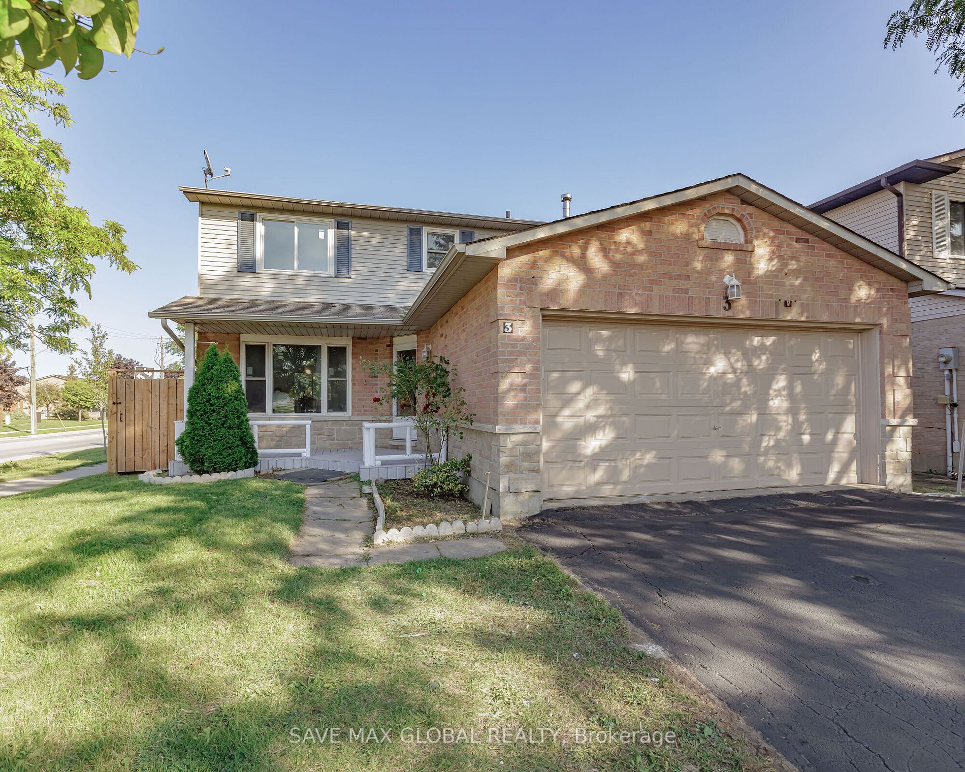 3 Mornington Dr E