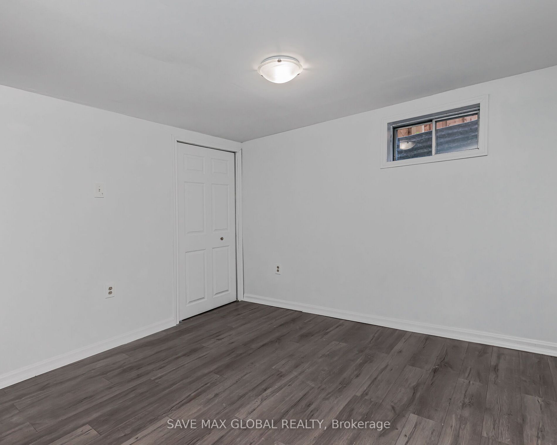 3 Mornington Dr E