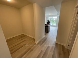 600 North Service Road, #111