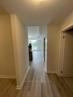 600 North Service Road, #111