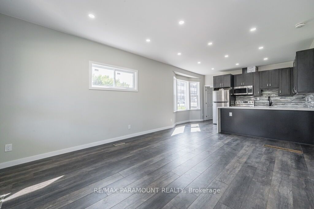 103 Peter Street, #Ground