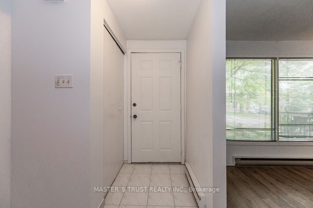366 Cole Rd