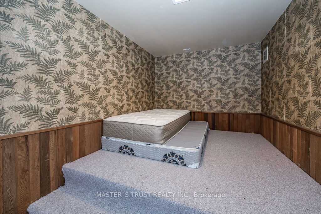 366 Cole Road