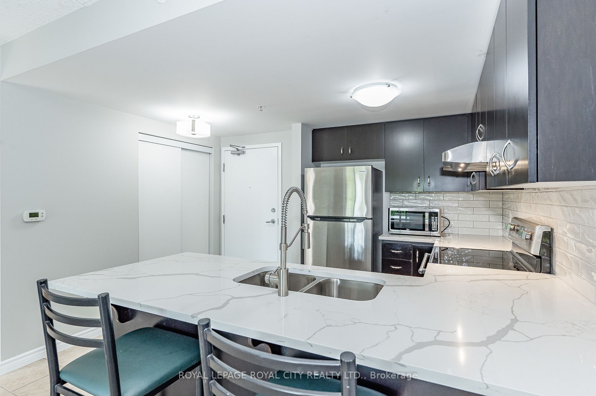 43 Goodwin Dr, #111