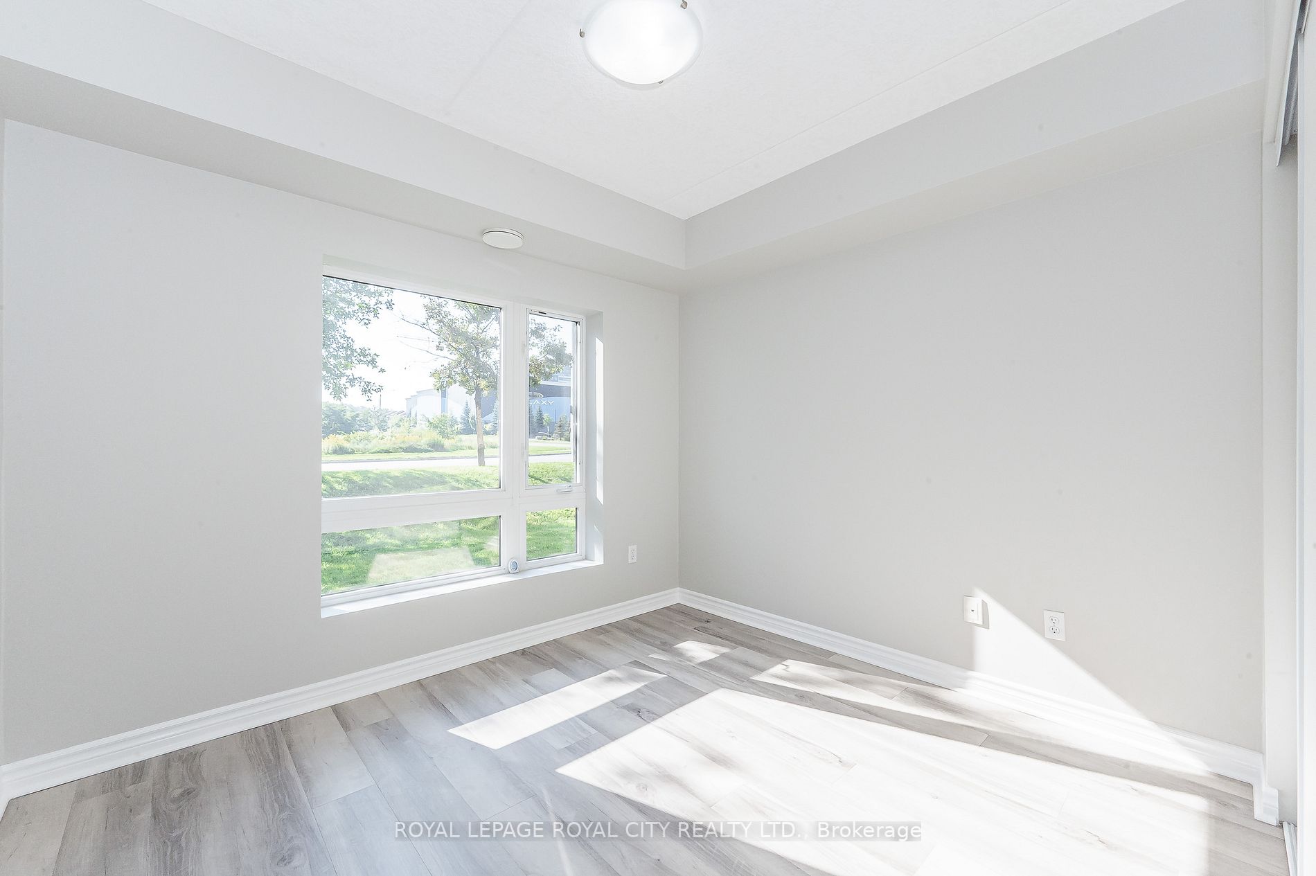 43 Goodwin Dr, #111