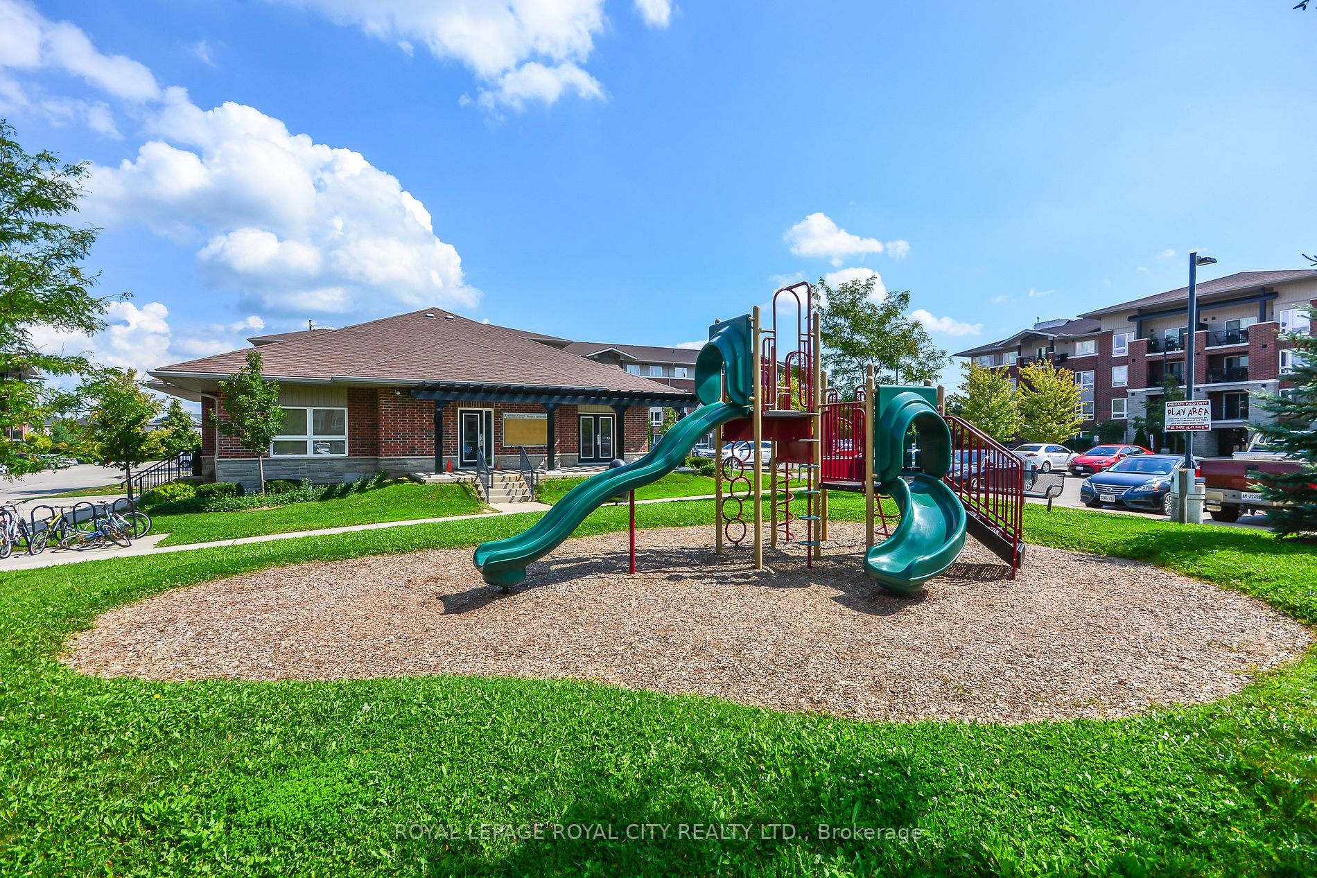 43 Goodwin Dr, #111