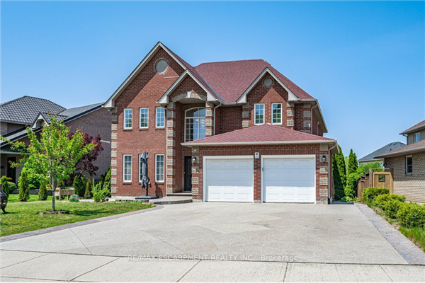 211 Gatestone Dr, Hamilton
