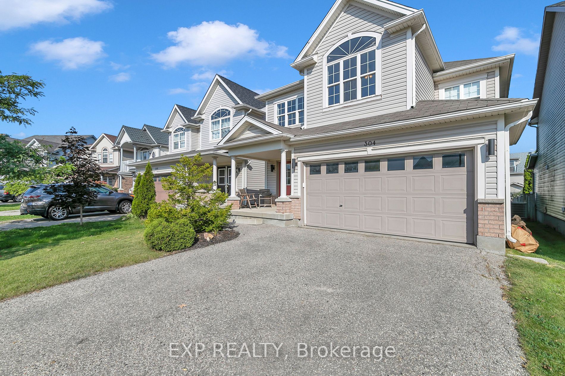 304 Brandenburg Pl