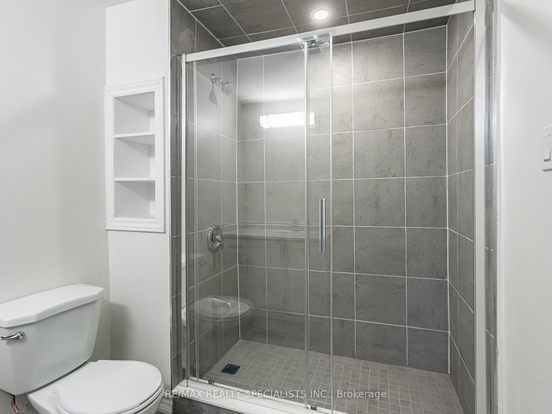 10 Angus Rd, #52