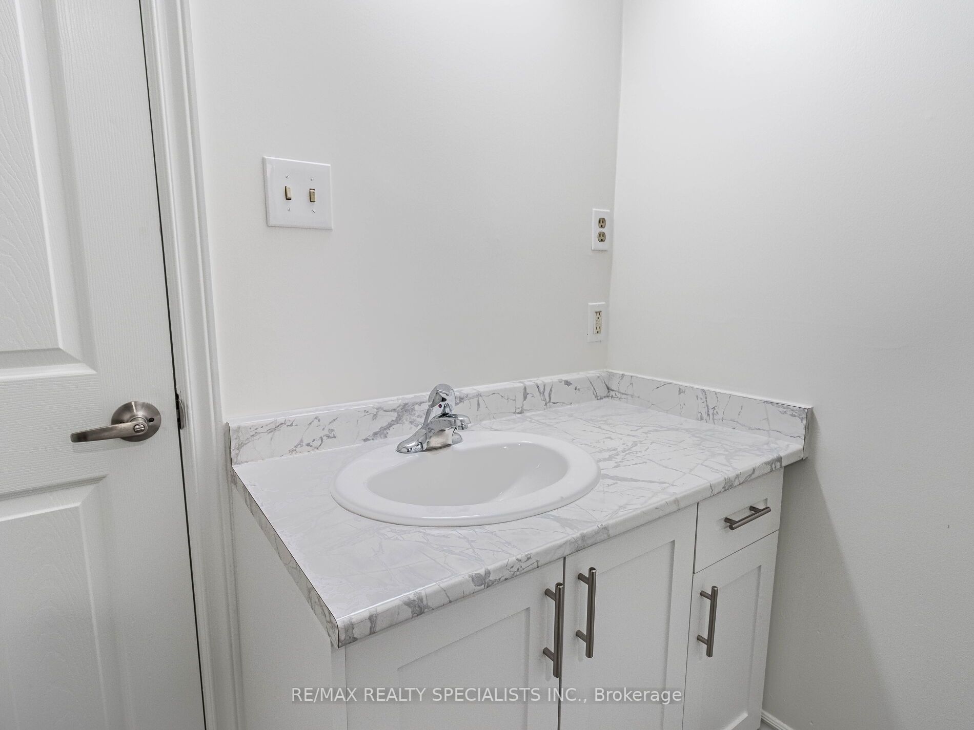 10 Angus Rd, #52