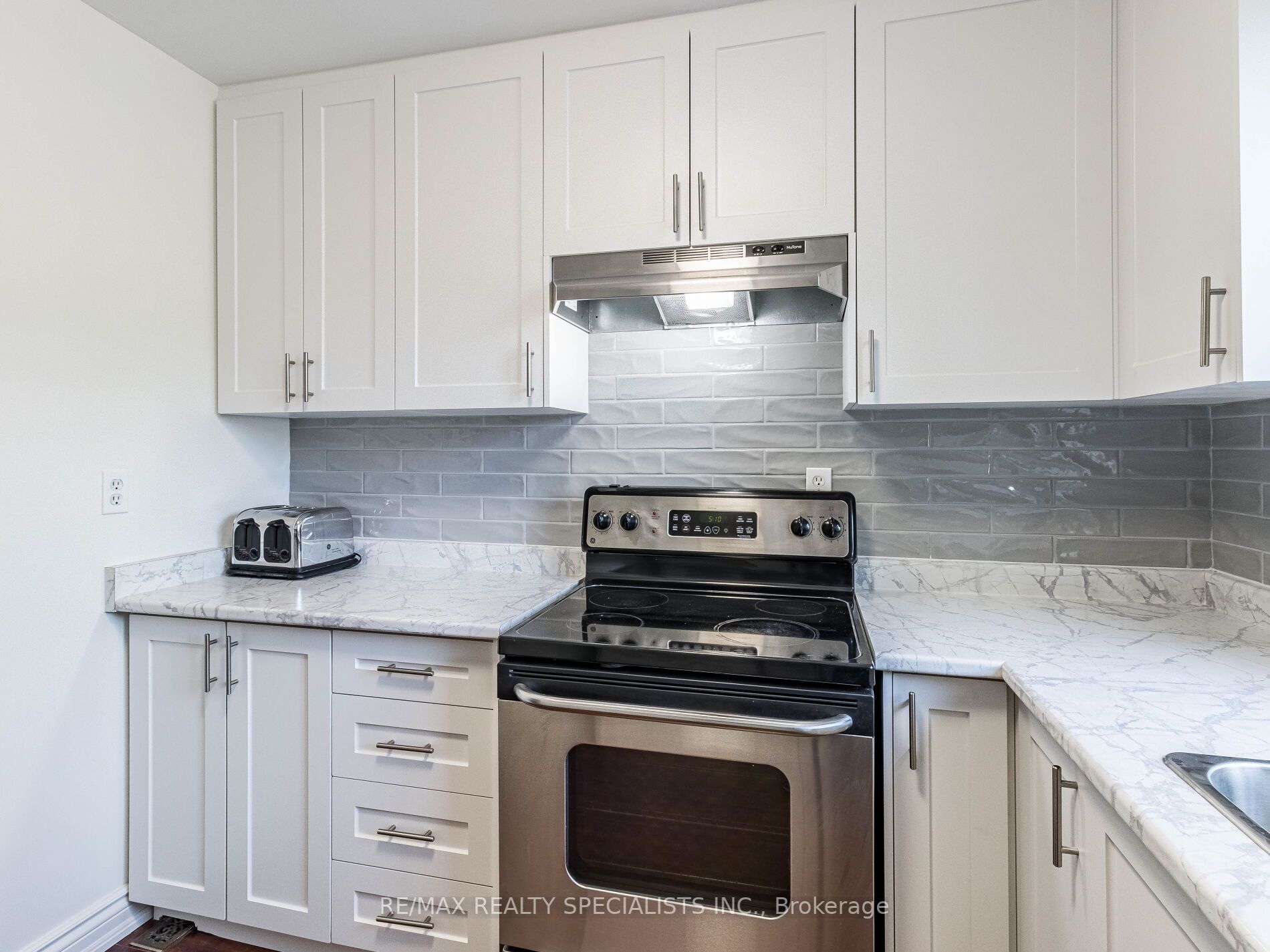 10 Angus Rd, #52