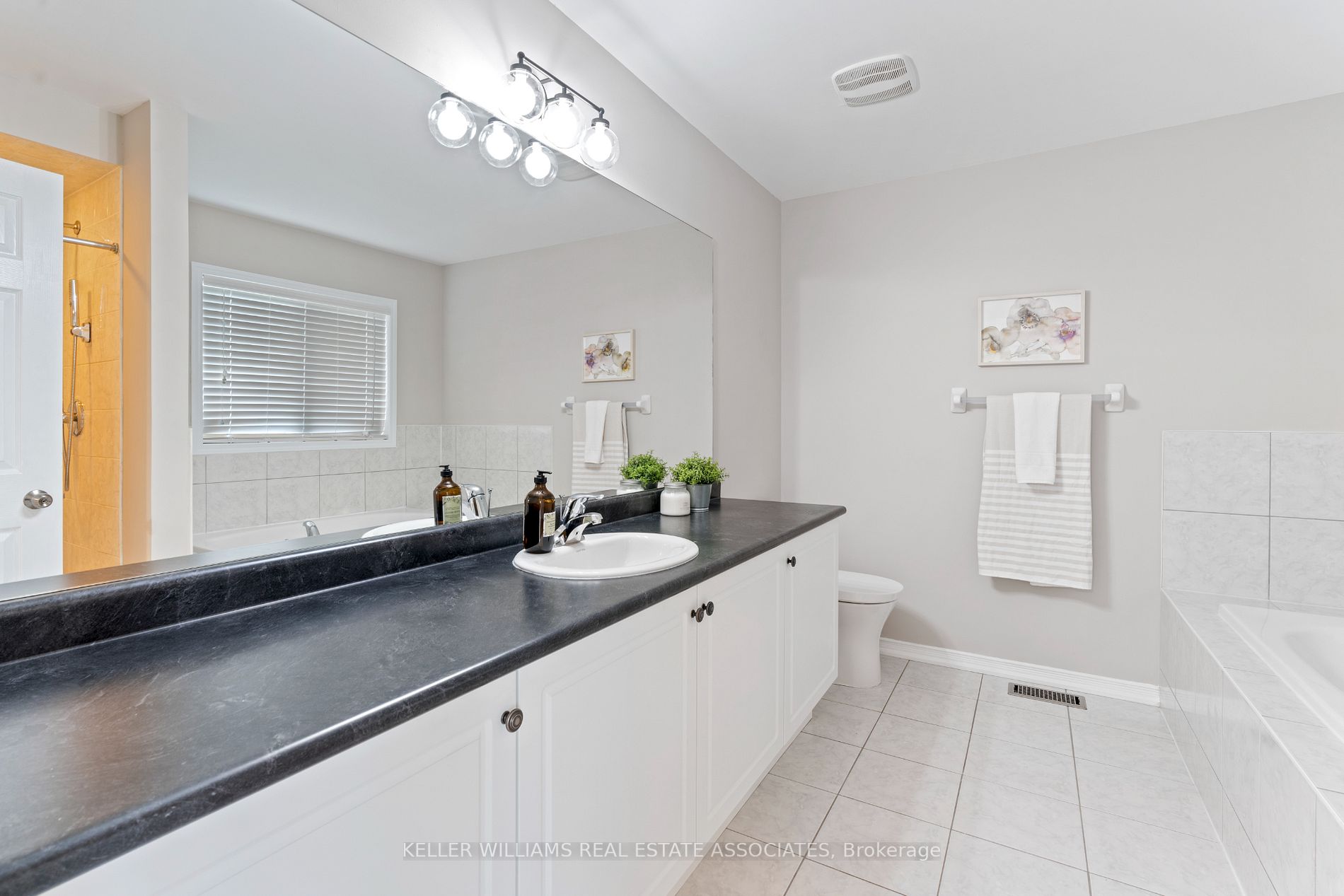 Listing X6800428 - Large Photo # 23