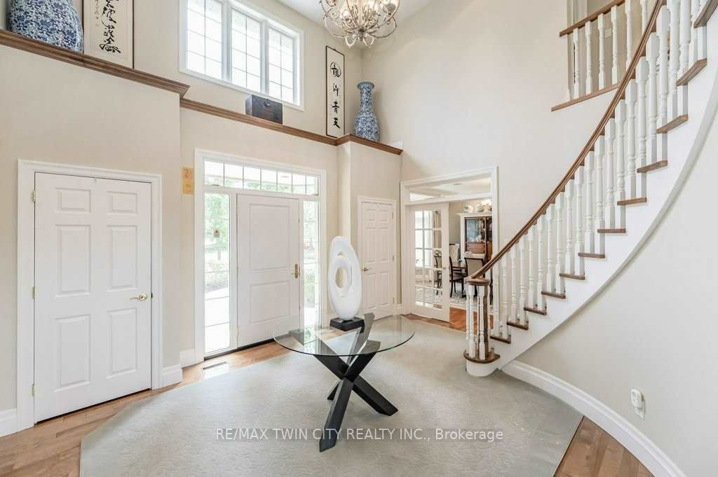 338 River Oak Pl