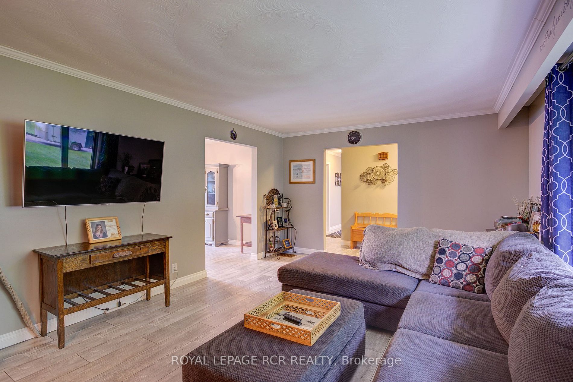21 Parkview Drive