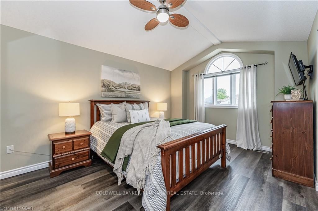 45 Candlewood Drive