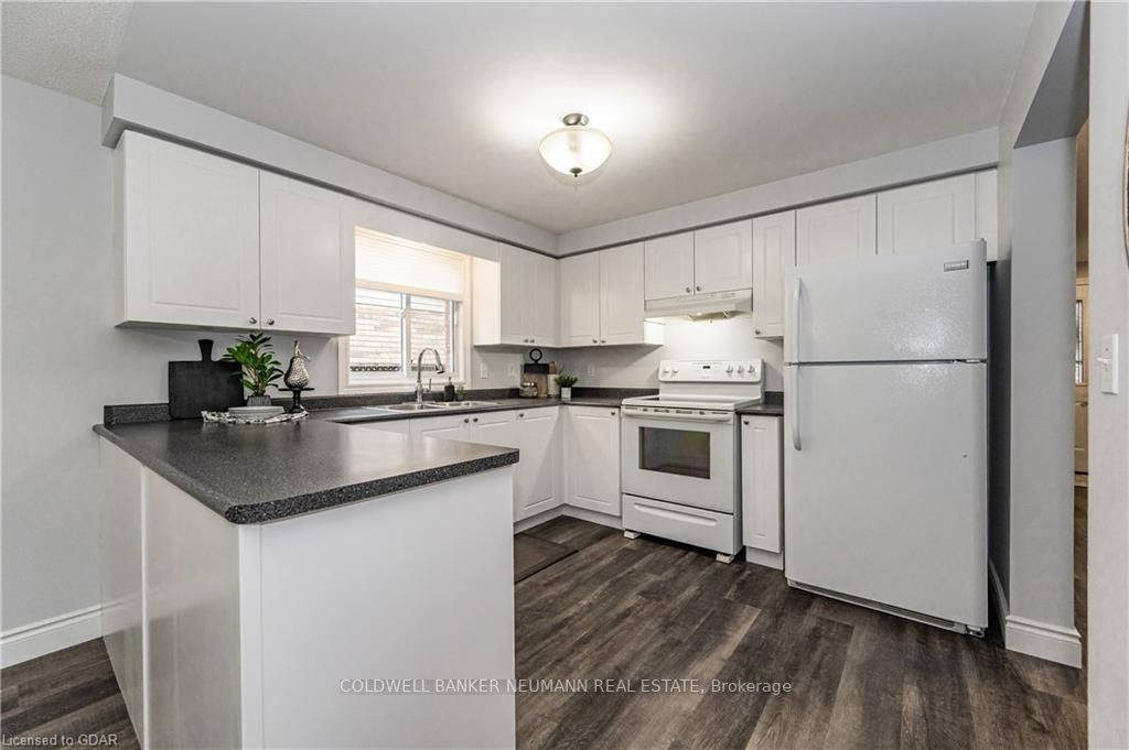 45 Candlewood Drive