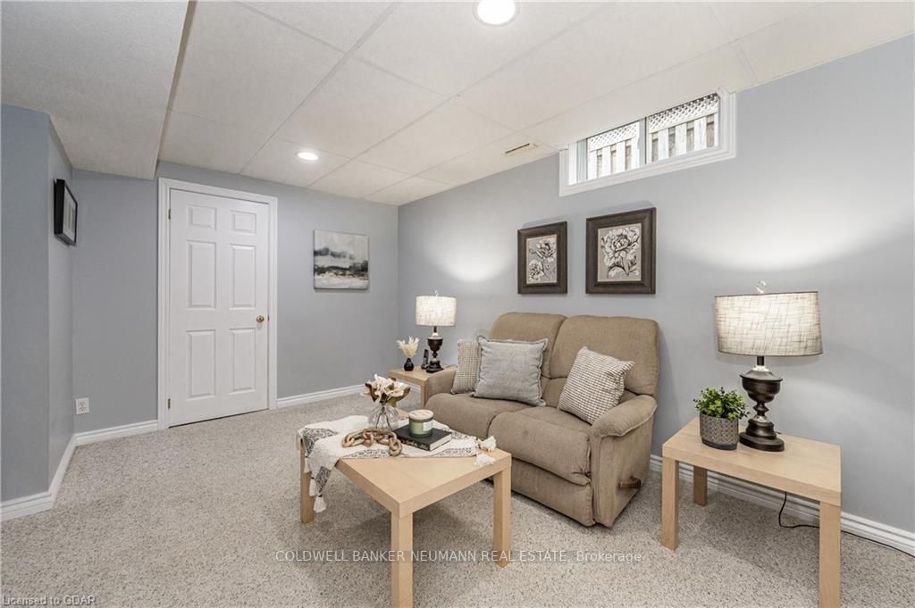 45 Candlewood Drive