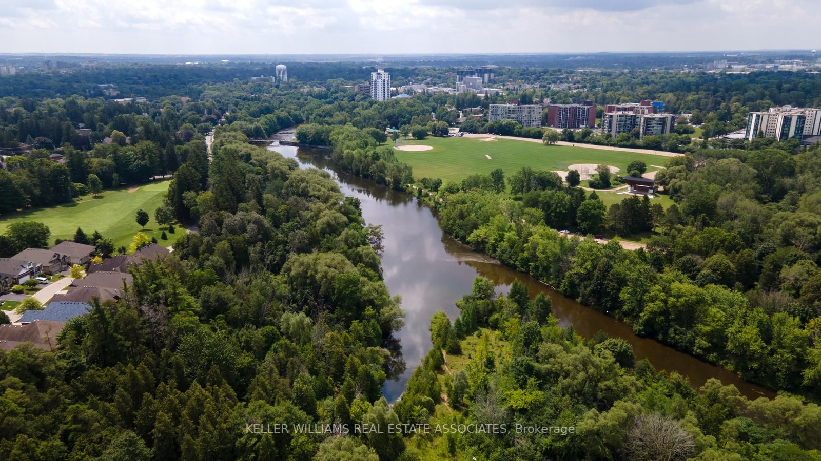 104 Woodlawn Road E, #4