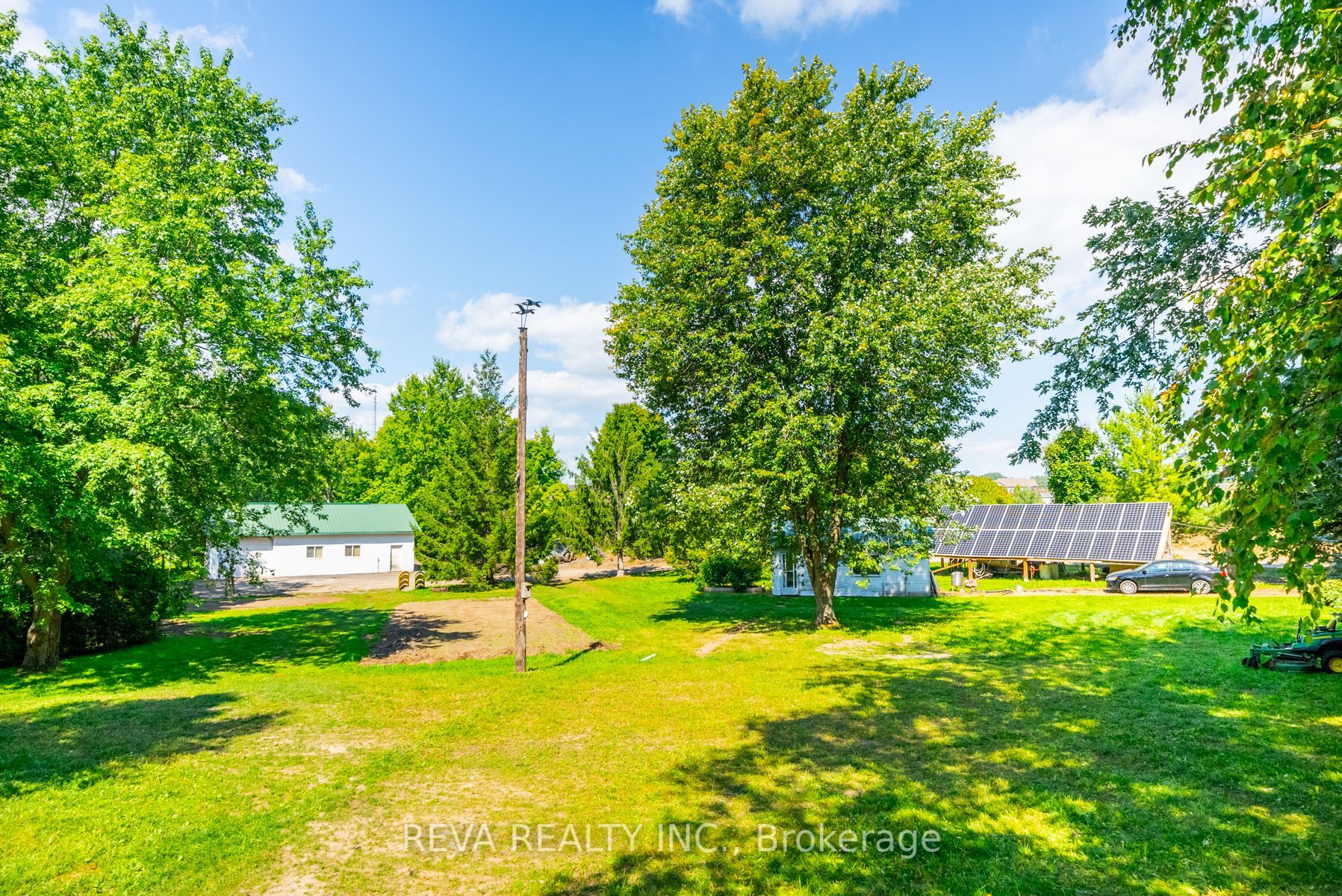 8318 Dale Rd