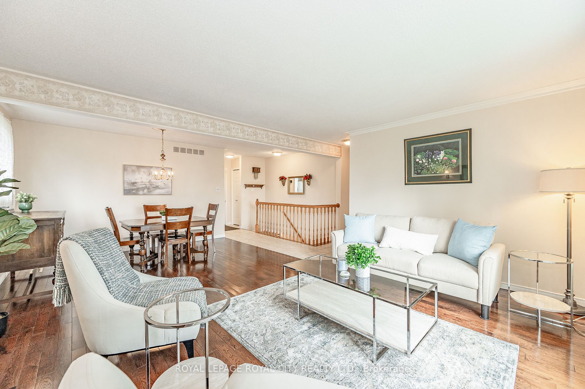 34 Greenwich Drive