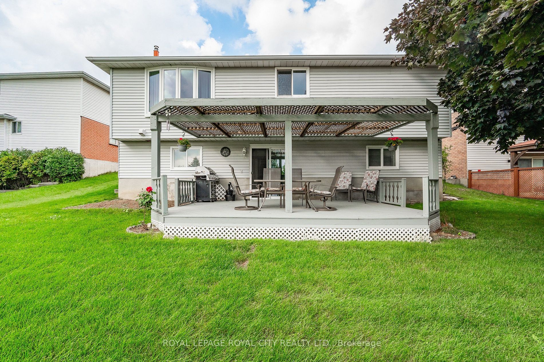 34 Greenwich Drive