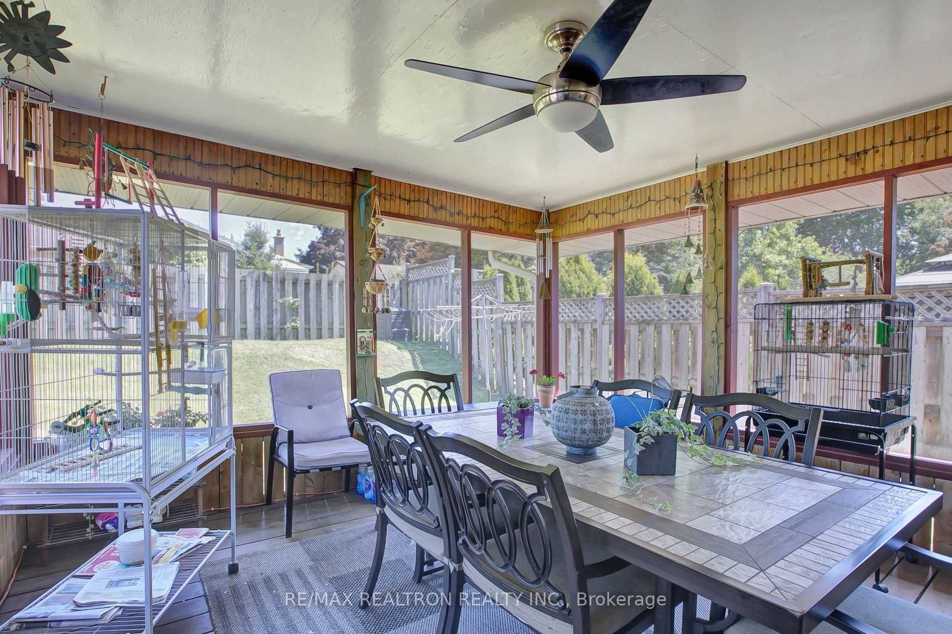 24 Sunset Dr