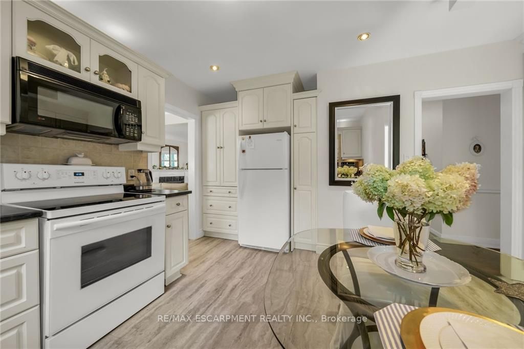 50 Edgewood Ave
