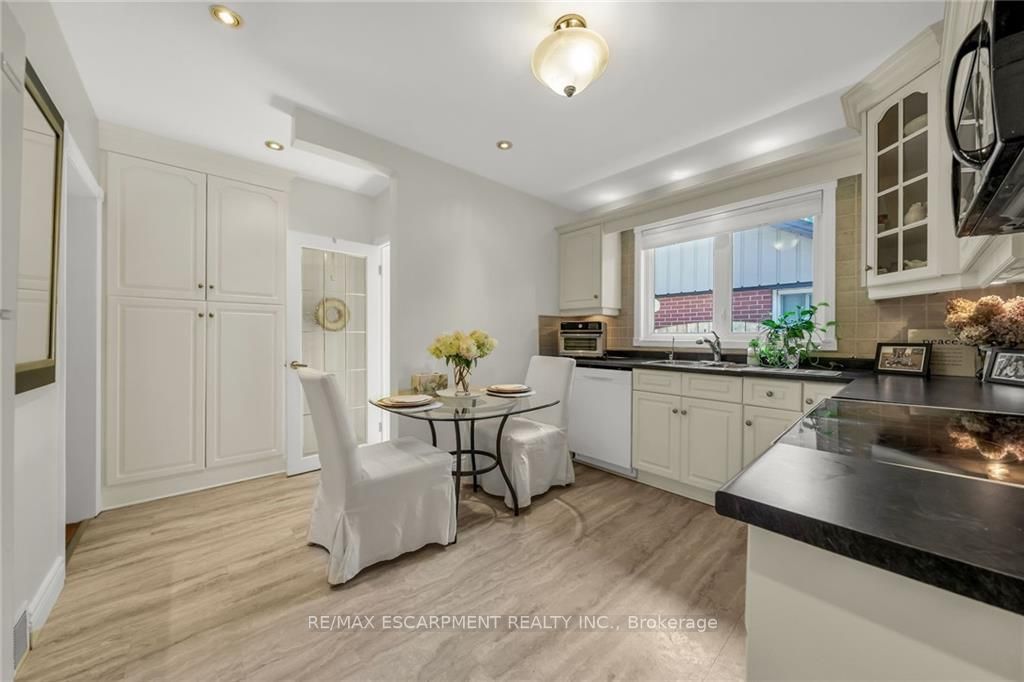 50 Edgewood Ave