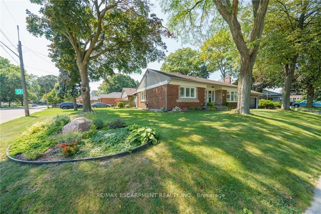 50 Edgewood Ave