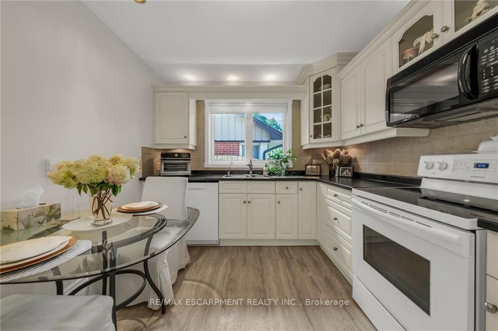 50 Edgewood Ave