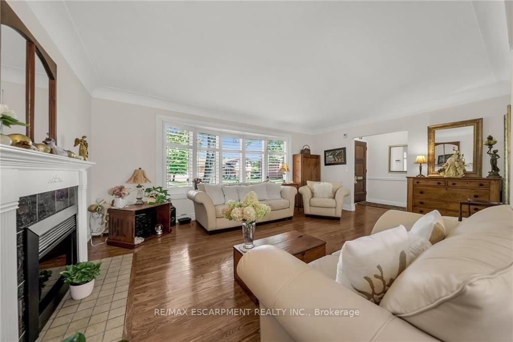 50 Edgewood Ave