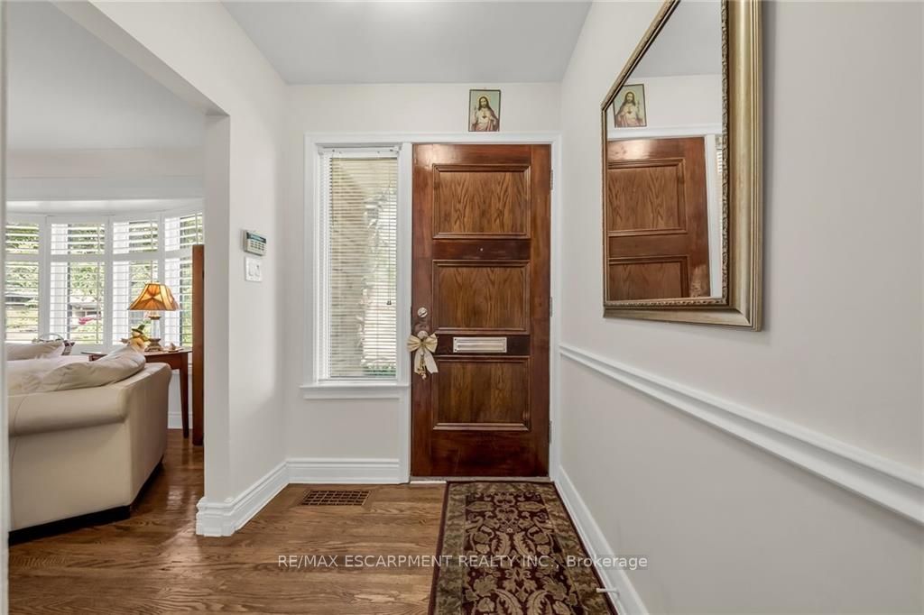 50 Edgewood Ave