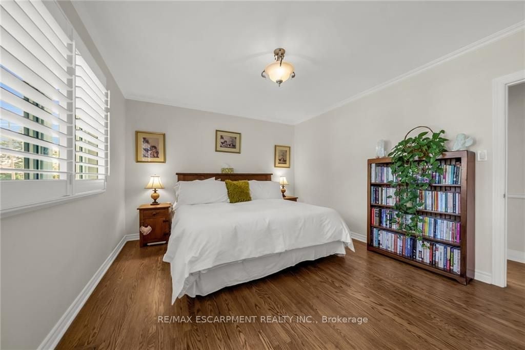 50 Edgewood Ave