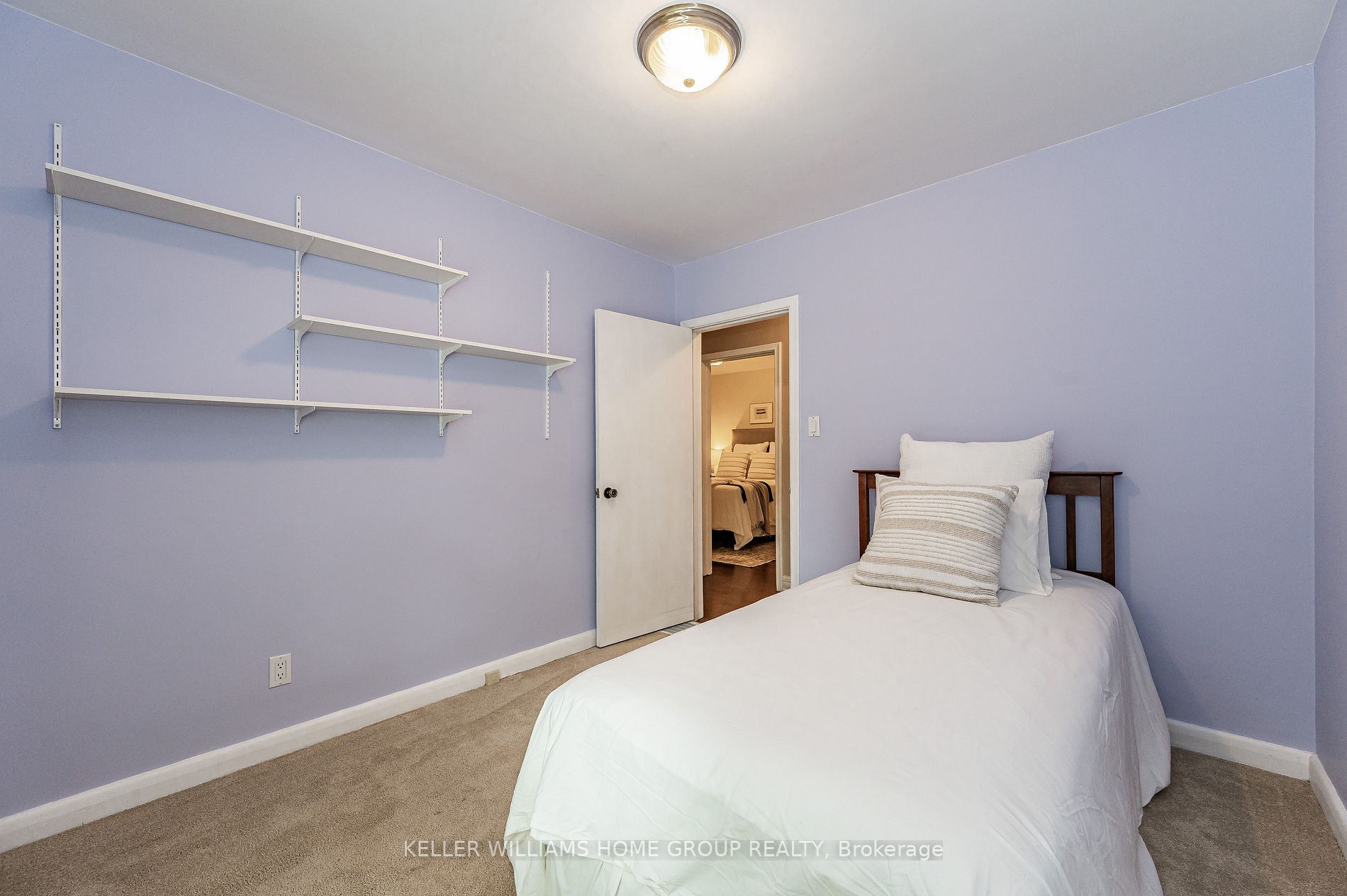 18 Woodycrest Drive