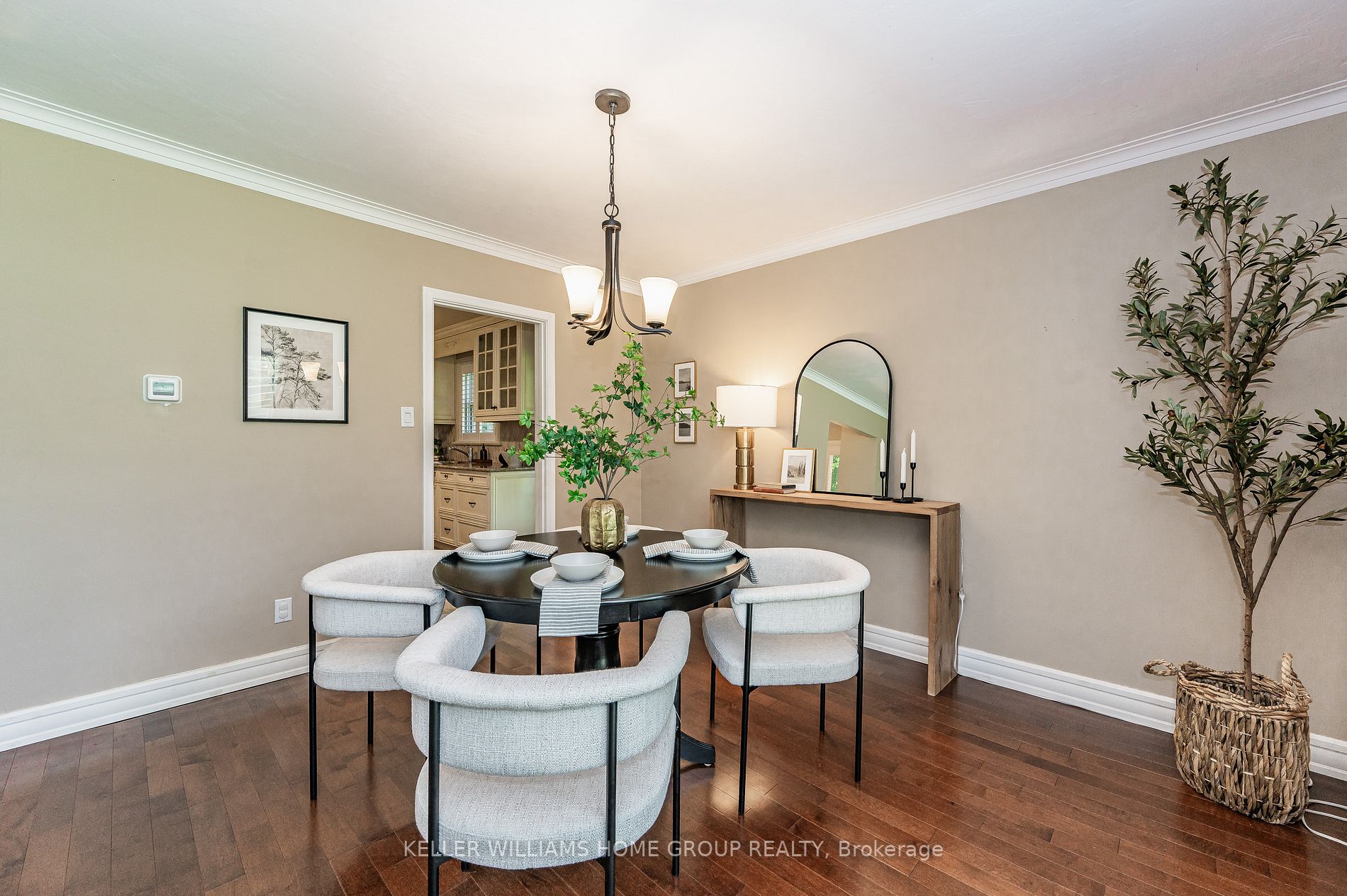 18 Woodycrest Drive