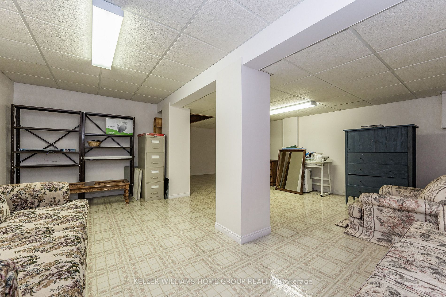 18 Woodycrest Drive