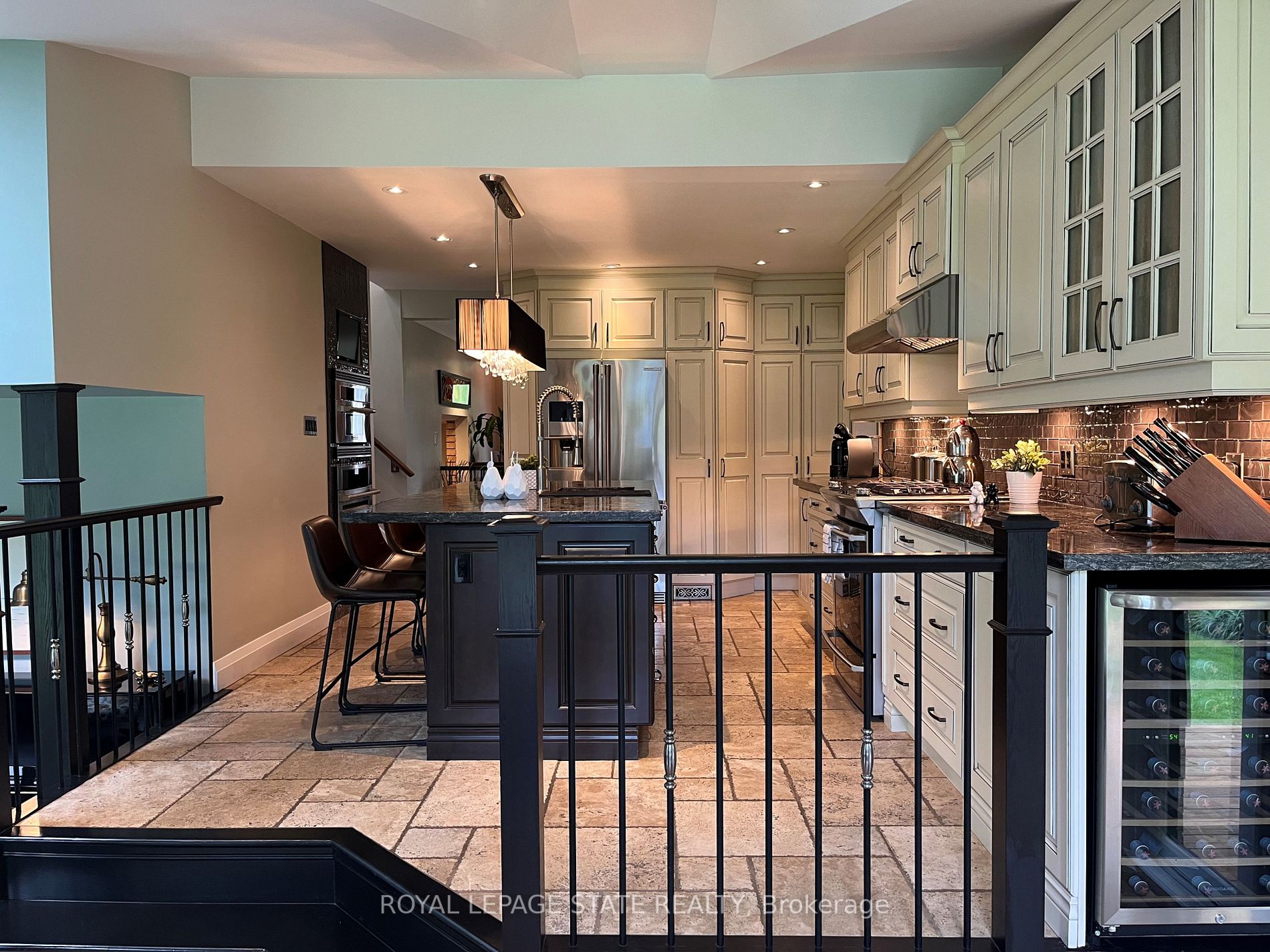 262 Brookview Crt