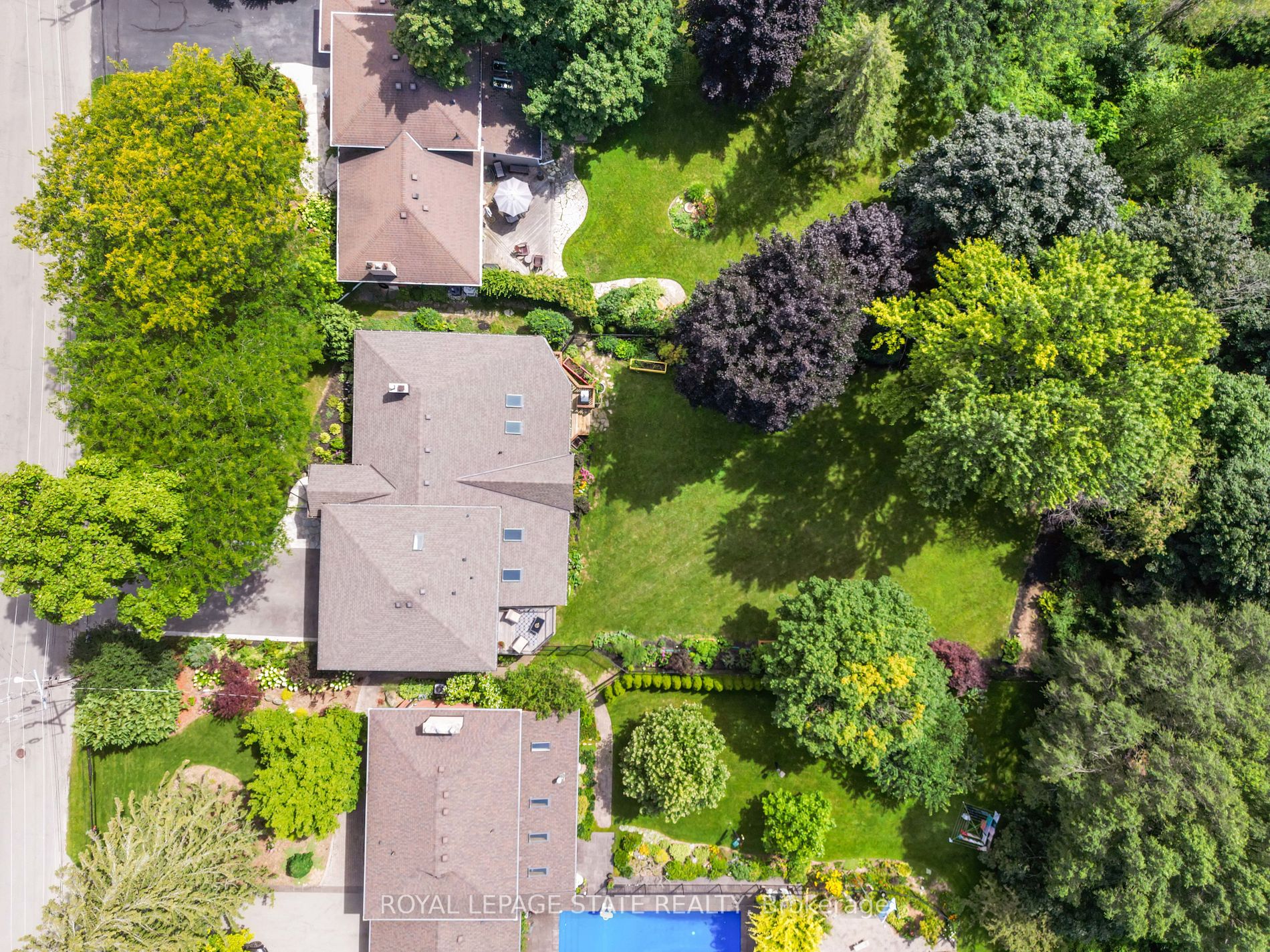 262 Brookview Crt